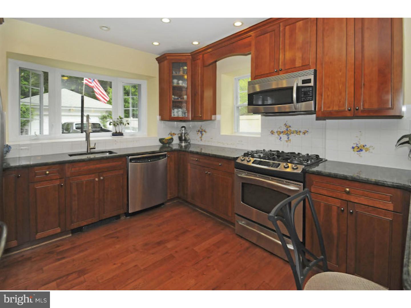 325 Waring Road Elkins Park, PA 19027 - Photo 8 of 25 Gallery Image 8