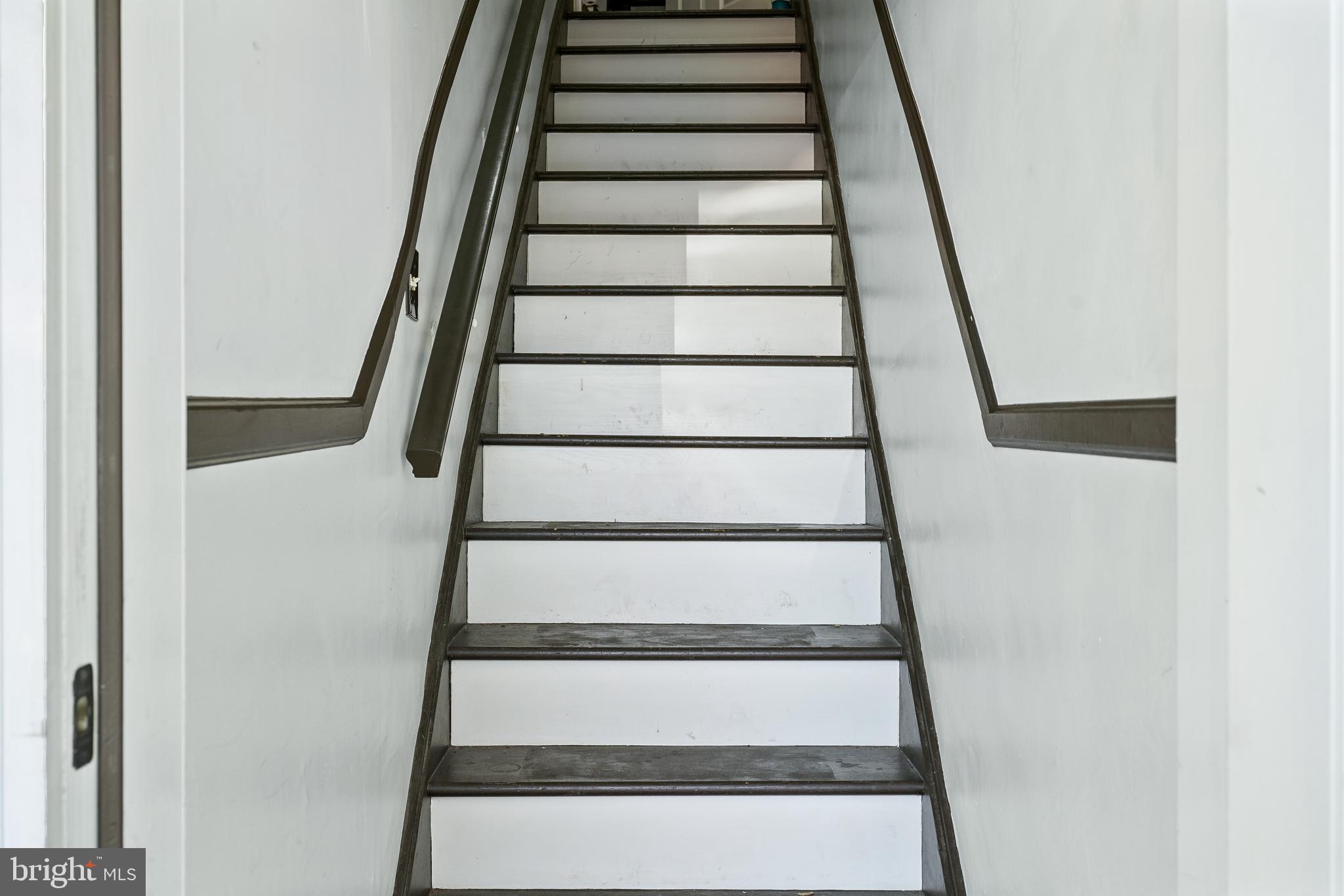 10 South Queen Street Rising Sun, MD 21911 - Photo 4 of 15 Steps to upstairs