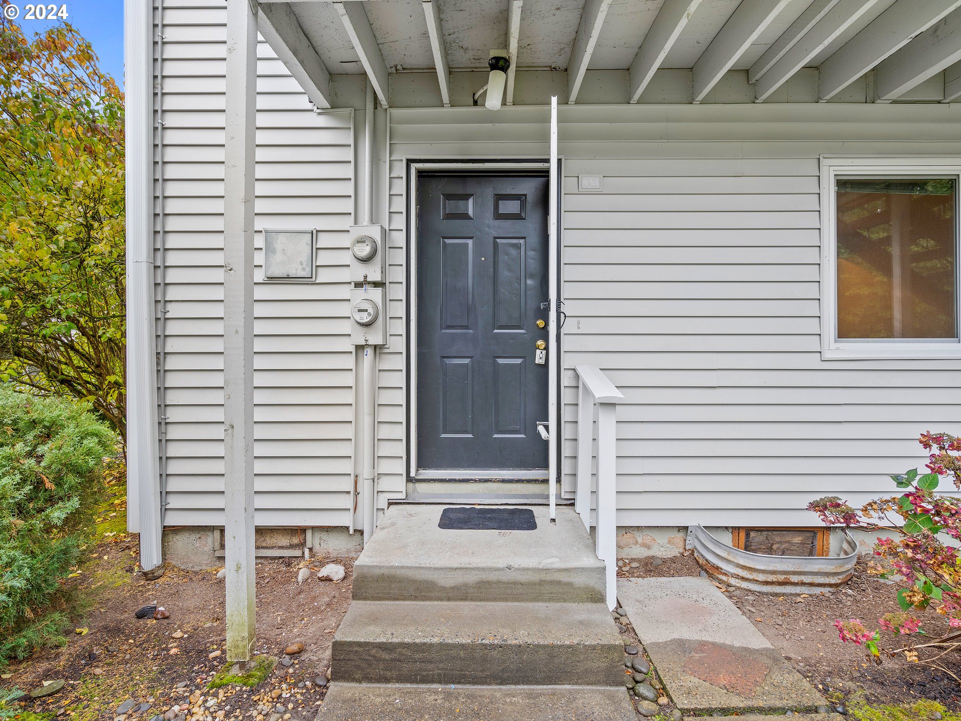 6835 Southwest Capitol Hill Road, Unit 33 Portland, OR 97219 - Photo 39 of 41 Gallery Image 39