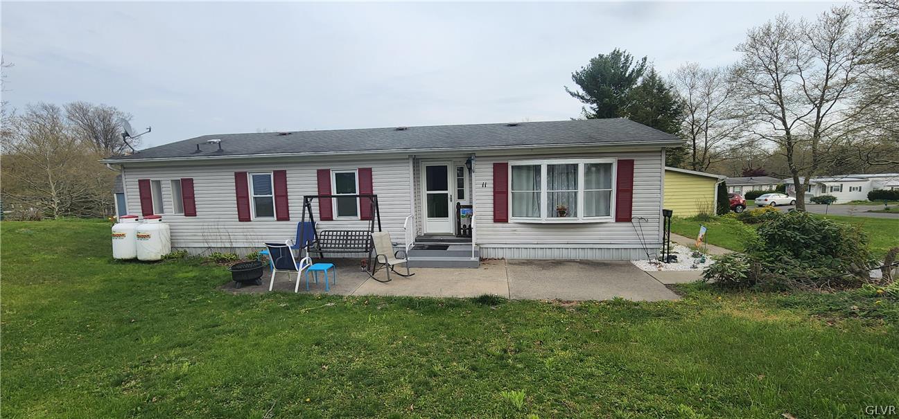 11 Springridge Road Bath, PA 18014 - Photo 1 of 22 Gallery Image 1