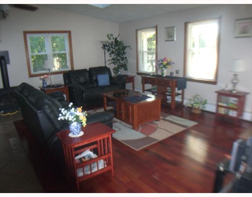1 Hilldan Street Coventry, RI 02816 - Photo 2 of 11 Living Room.