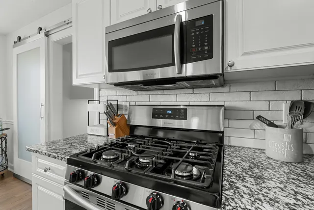 $549,000 | 1021 Somerville Drive, Cottontown, TN 37048