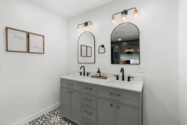 $549,000 | 1021 Somerville Drive, Cottontown, TN 37048