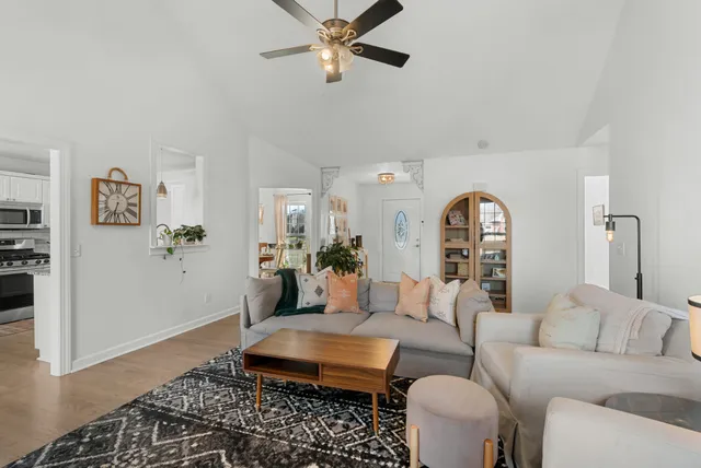 $549,000 | 1021 Somerville Drive, Cottontown, TN 37048