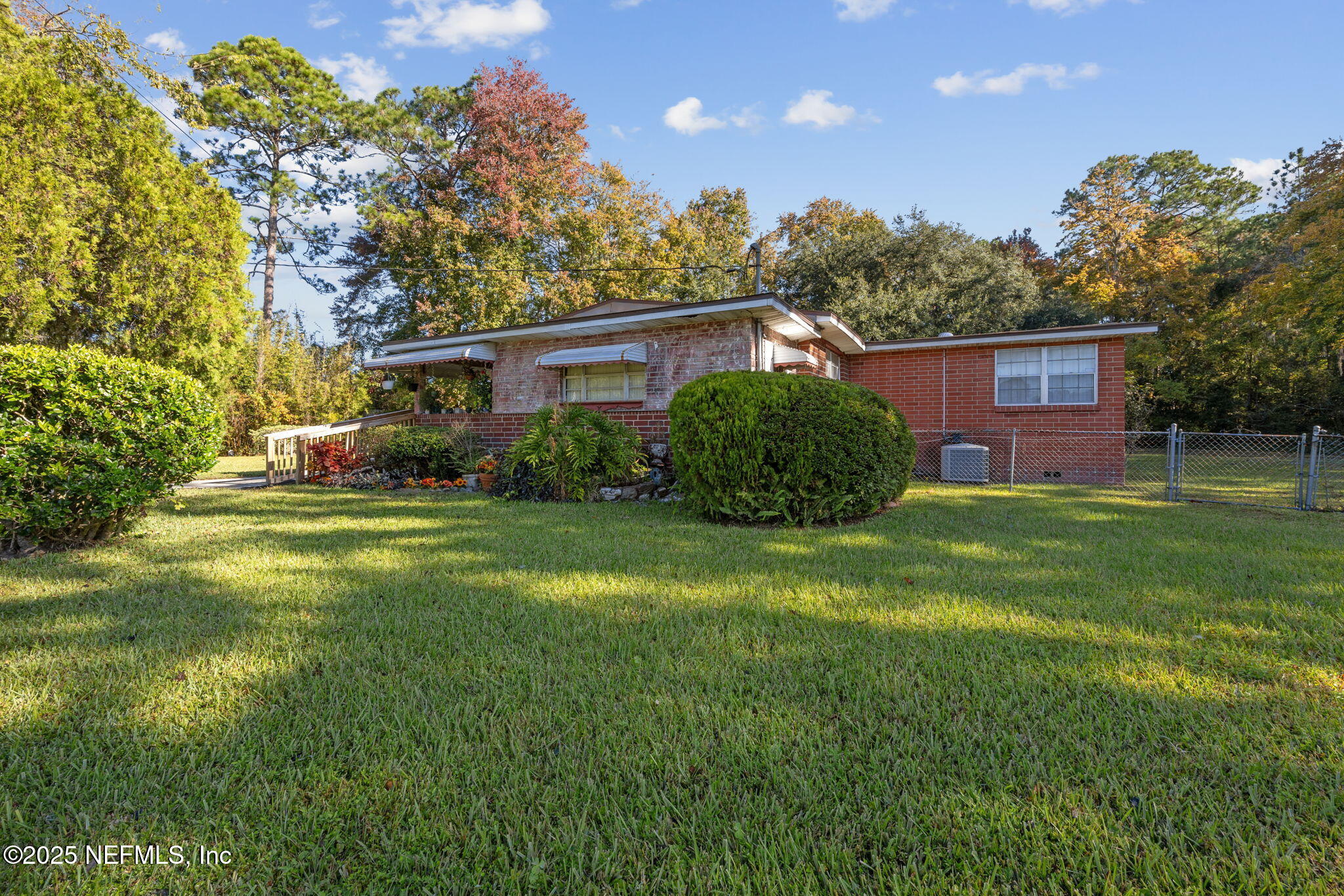 7641 New Kings Road Jacksonville, FL 32219 - Photo 4 of 26 3-web-or-mls-3_7641 New Kings Rd