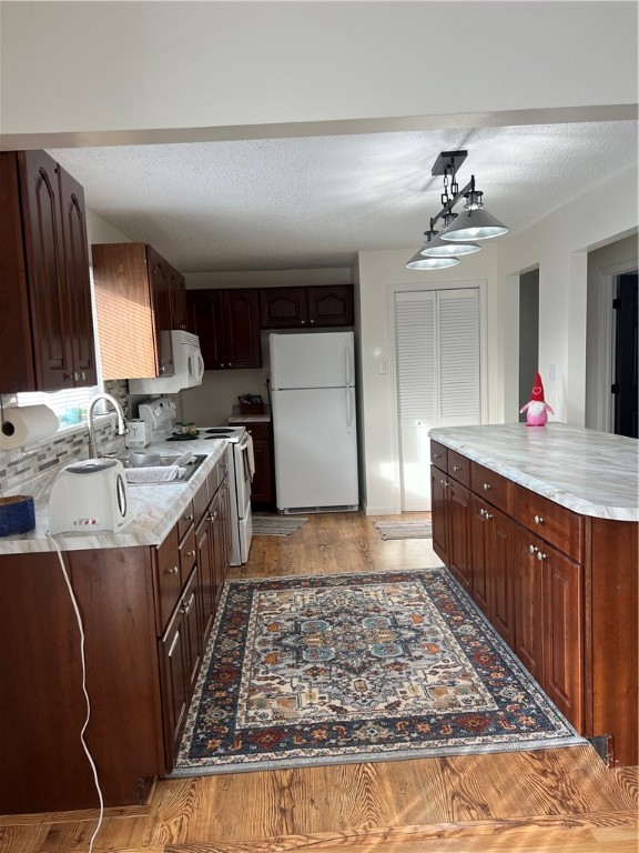 1123 South 44th Street Decatur, IL 62521 - Photo 7 of 32 kitchen