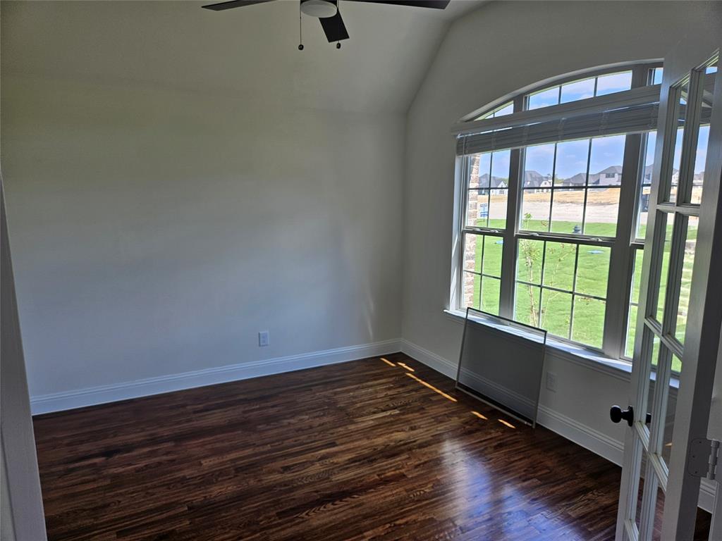 3200 Windmill Road Van Alstyne, TX 75495 - Photo 9 of 29 Gallery Image 9