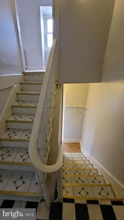 a view of entryway with a front door