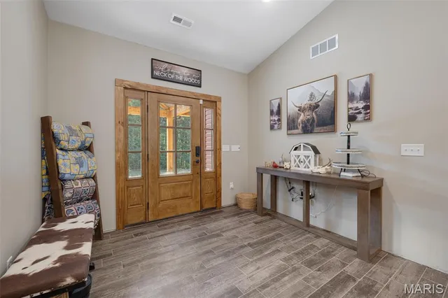 $999,900 | 10051 State Highway 32, Ste. Genevieve, MO 63670