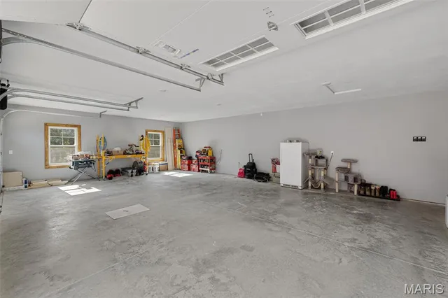 $999,900 | 10051 State Highway 32, Ste. Genevieve, MO 63670