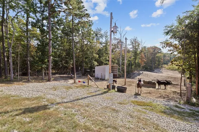 $999,900 | 10051 State Highway 32, Ste. Genevieve, MO 63670