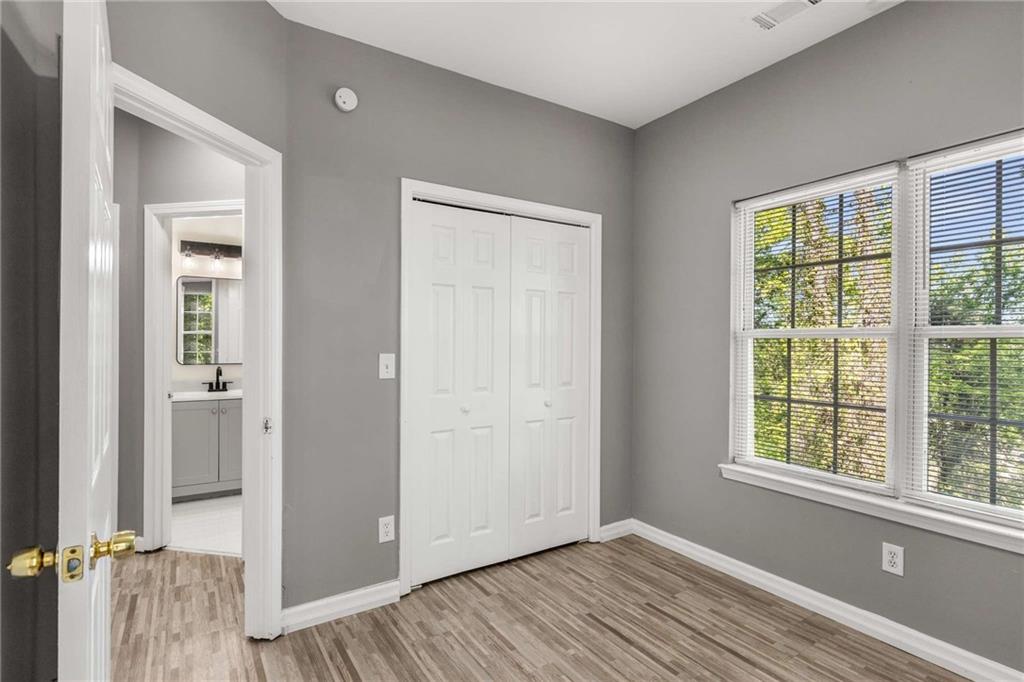 2351 Perry Boulevard Northwest Atlanta, GA 30318 - Photo 19 of 32