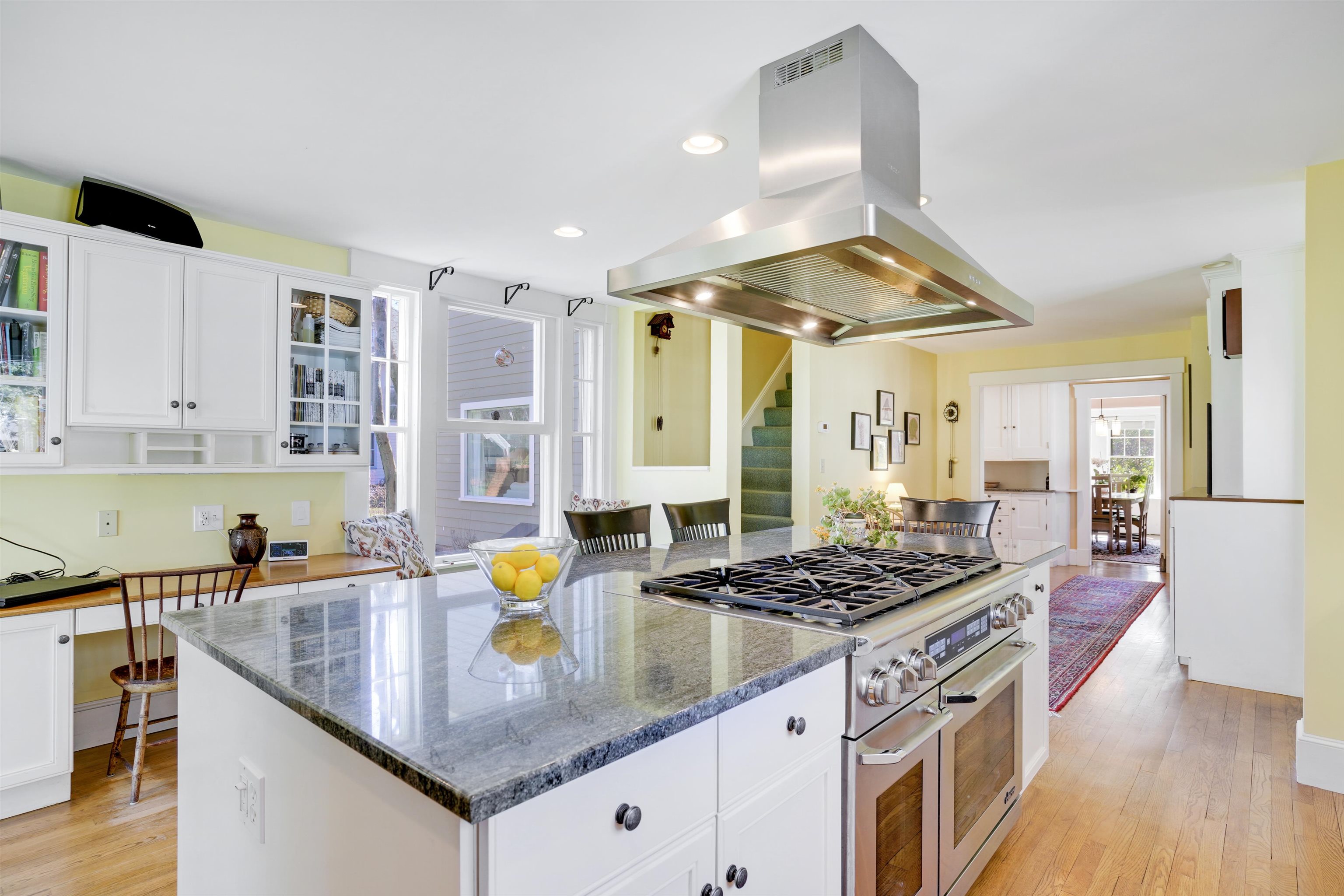 505 River Road Manchester, NH 03104 - Photo 11 of 40 Gallery Image 11