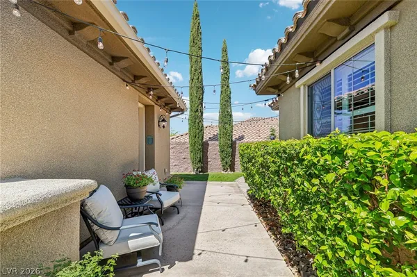 $825,000 | 2760 Quinson Lane, Henderson, NV 89044
