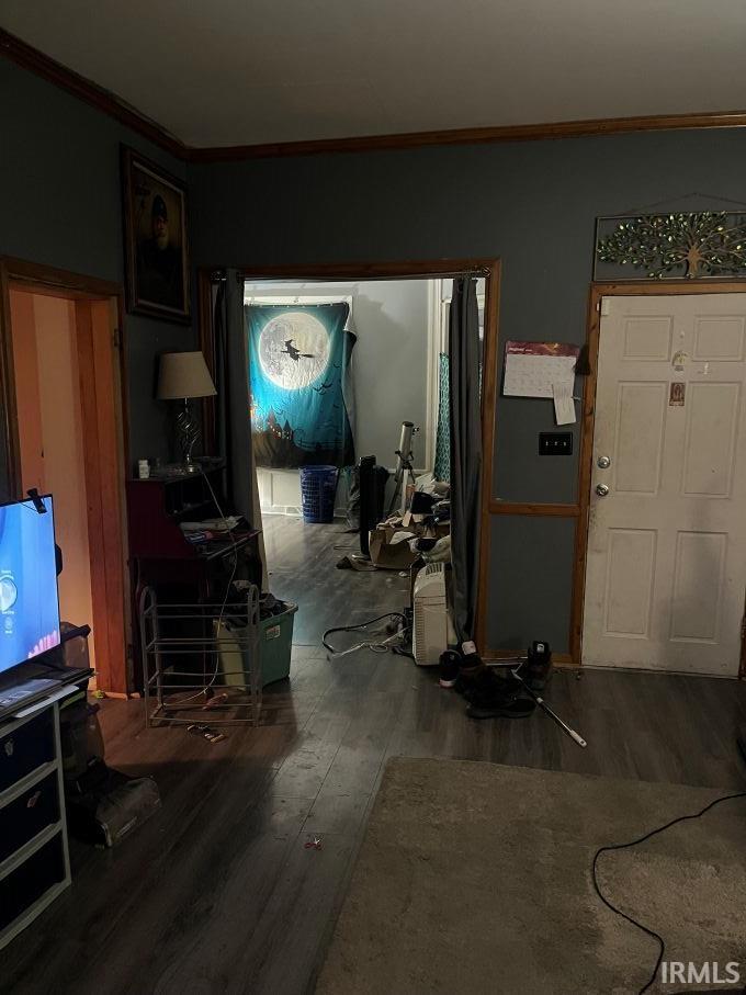 915 Fulton Street Elkhart, IN 46514 - Photo 2 of 9