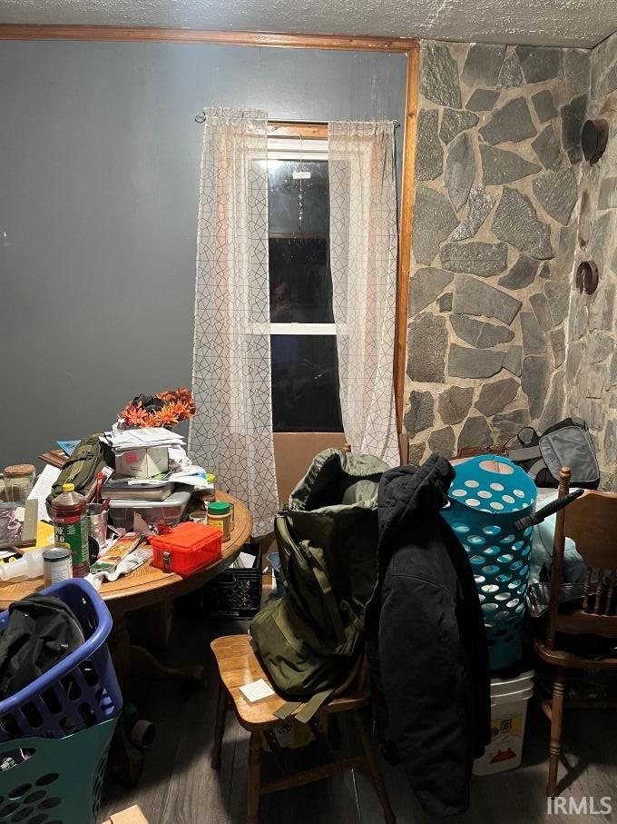 915 Fulton Street Elkhart, IN 46514 - Photo 3 of 9