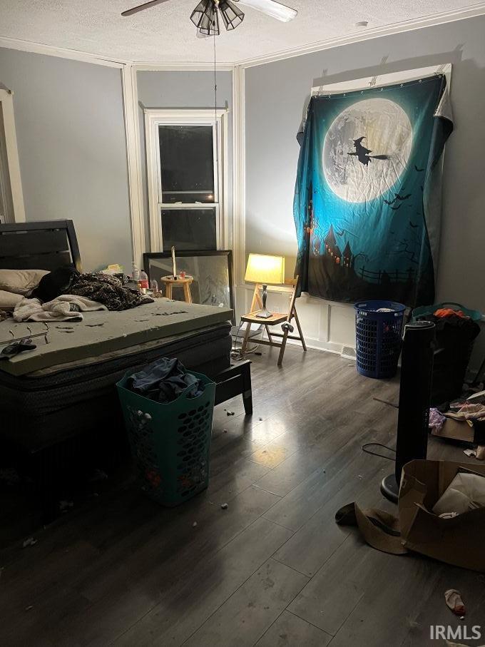 915 Fulton Street Elkhart, IN 46514 - Photo 4 of 9