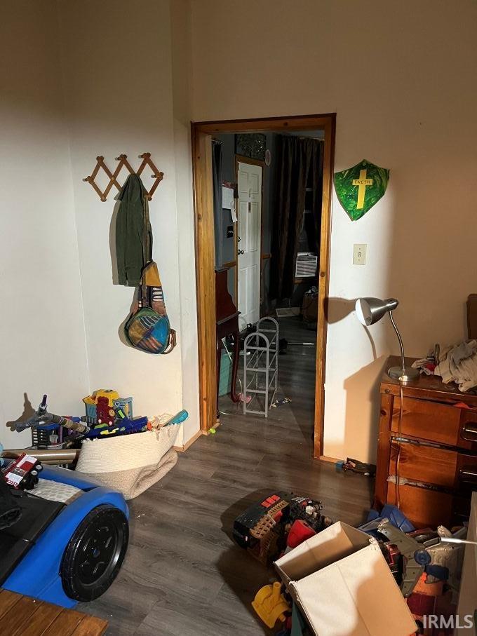 915 Fulton Street Elkhart, IN 46514 - Photo 6 of 9