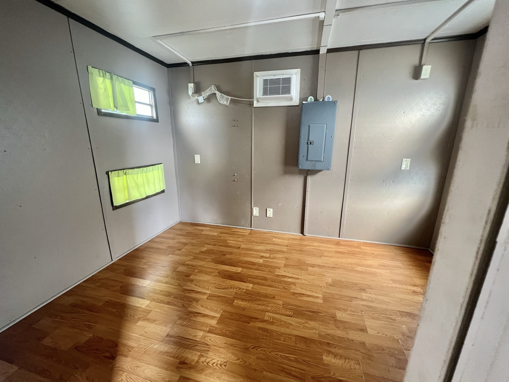 2749 Wagon Trail Road Pearland, TX 77584 - Photo 5 of 18 a view of an empty room and a window