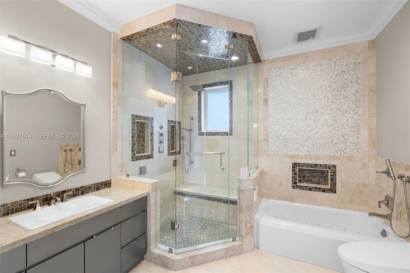3601 Matheson Avenue Miami, FL 33133 - Photo 25 of 64 Main living level Primary Bathroom - HIS