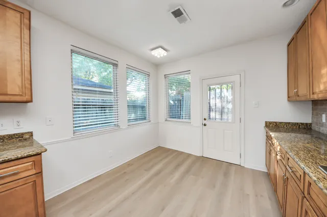 $2,300 | 10743 Boardwalk Street, Houston, TX 77042