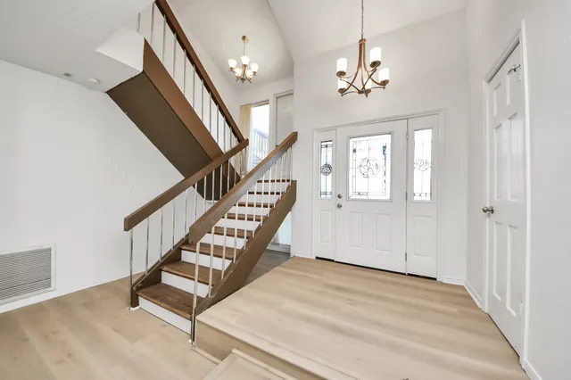 $2,300 | 10743 Boardwalk Street, Houston, TX 77042