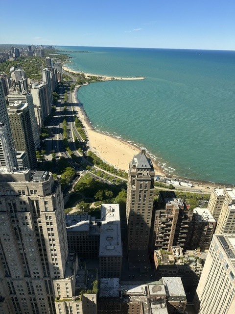 175 East Delaware Place, Unit 5407 Chicago, IL 60611 - Photo 2 of 2