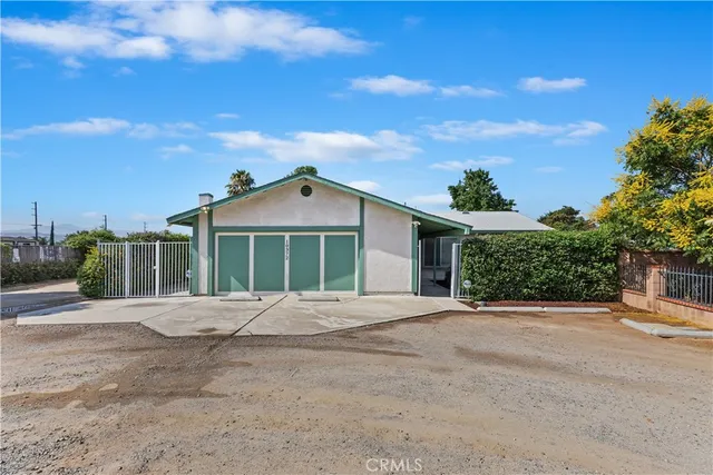 $895,000 | 10372 Wells Avenue, Riverside, CA 92505
