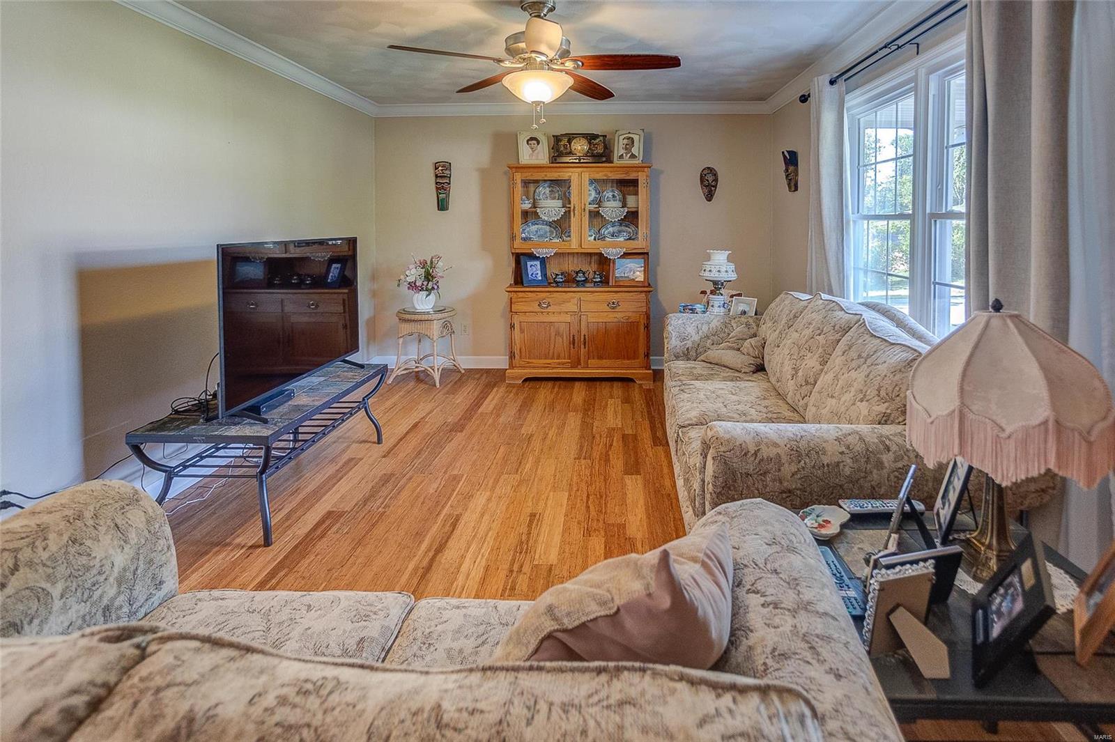 259 South Breidecker Street Columbia, IL 62236 - Photo 17 of 51 Gallery Image 17