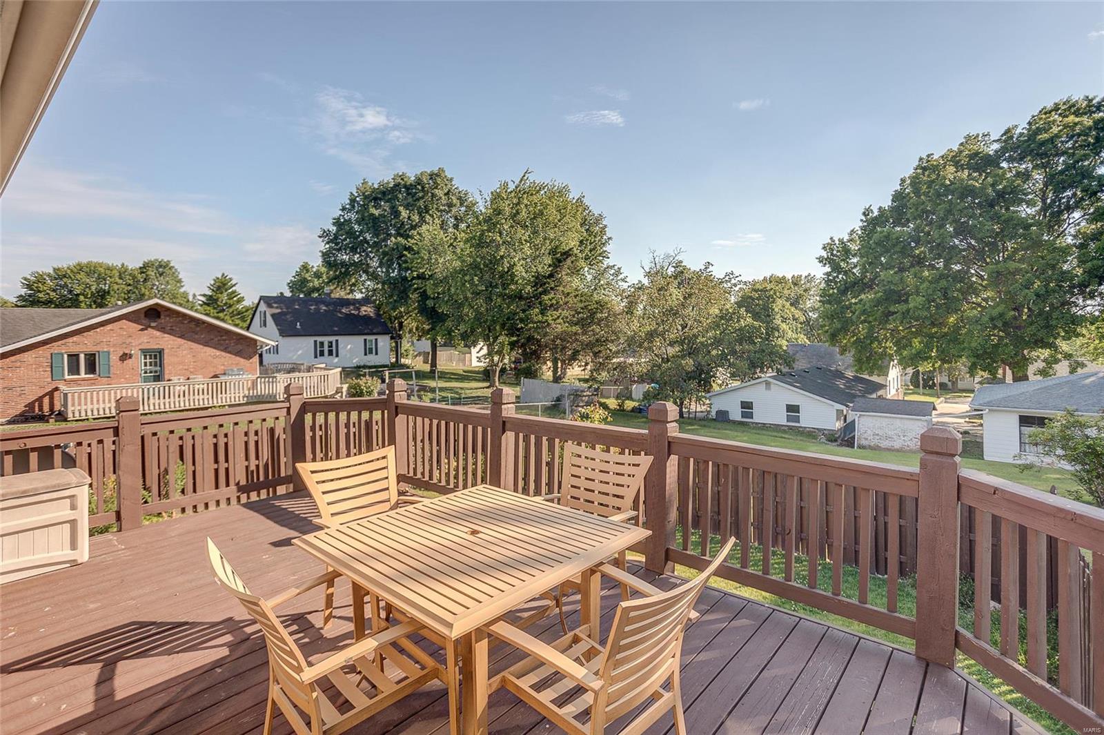 259 South Breidecker Street Columbia, IL 62236 - Photo 4 of 51 Gallery Image 4