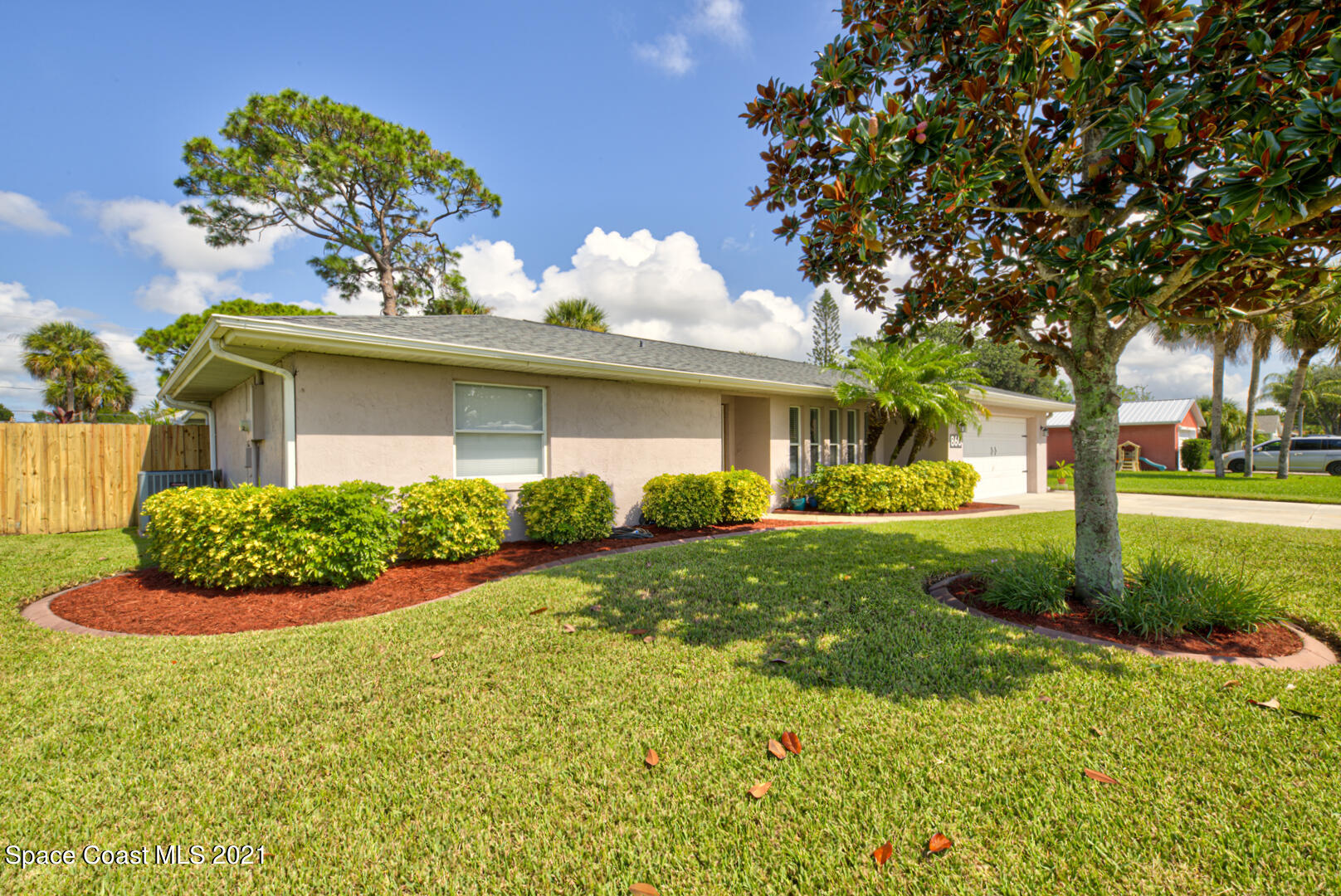 860 Croton Road Rockledge, FL 32955 - Photo 3 of 24 front of house left