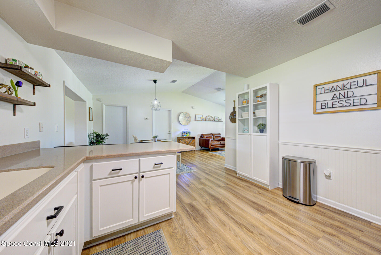 860 Croton Road Rockledge, FL 32955 - Photo 8 of 24 kitchen with laminate floors
