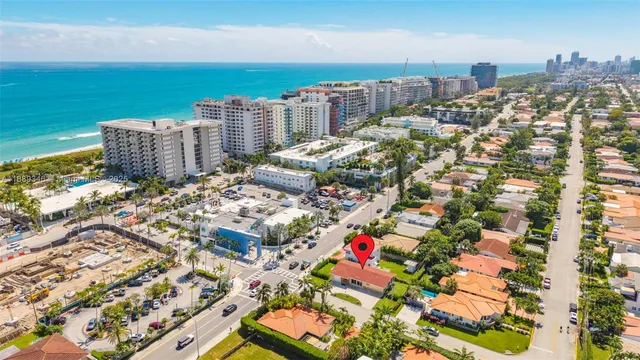 a picture of city view