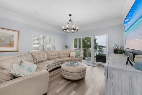 $725,000 | 105 Brooks Street Southeast, Unit 3, Fort Walton Beach, FL 32548