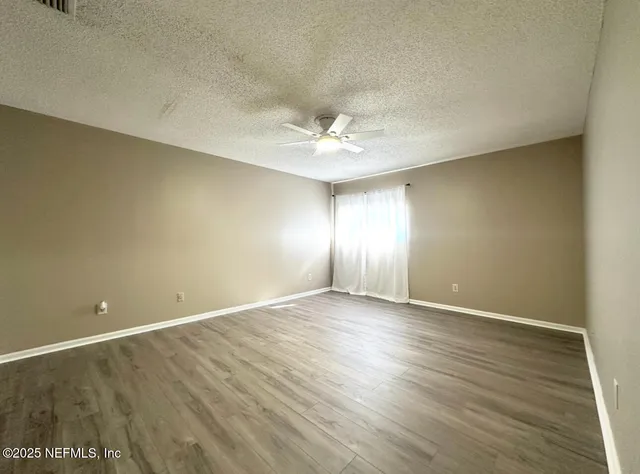 $1,700 | 3801 Crown Point Road, Unit 3082, Jacksonville, FL 32257