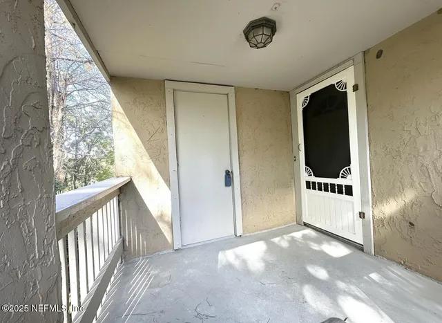 $1,700 | 3801 Crown Point Road, Unit 3082, Jacksonville, FL 32257