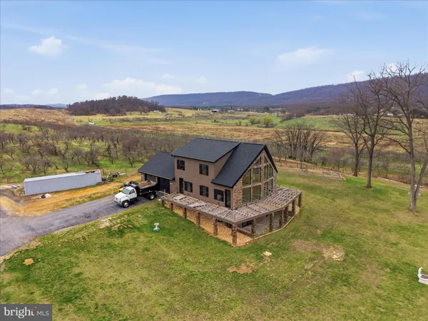 $825,000 | 12 Bluebell Way, Gerrardstown, WV 25420