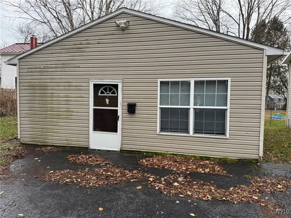 $1,300 | 28 Mcharrie Street, Van Buren, NY 13027