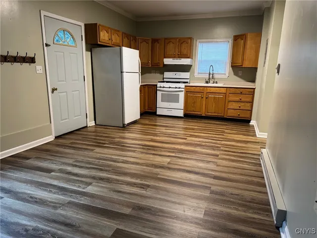 $1,300 | 28 Mcharrie Street, Van Buren, NY 13027