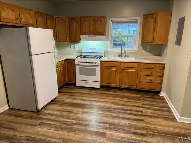 $1,300 | 28 Mcharrie Street, Van Buren, NY 13027