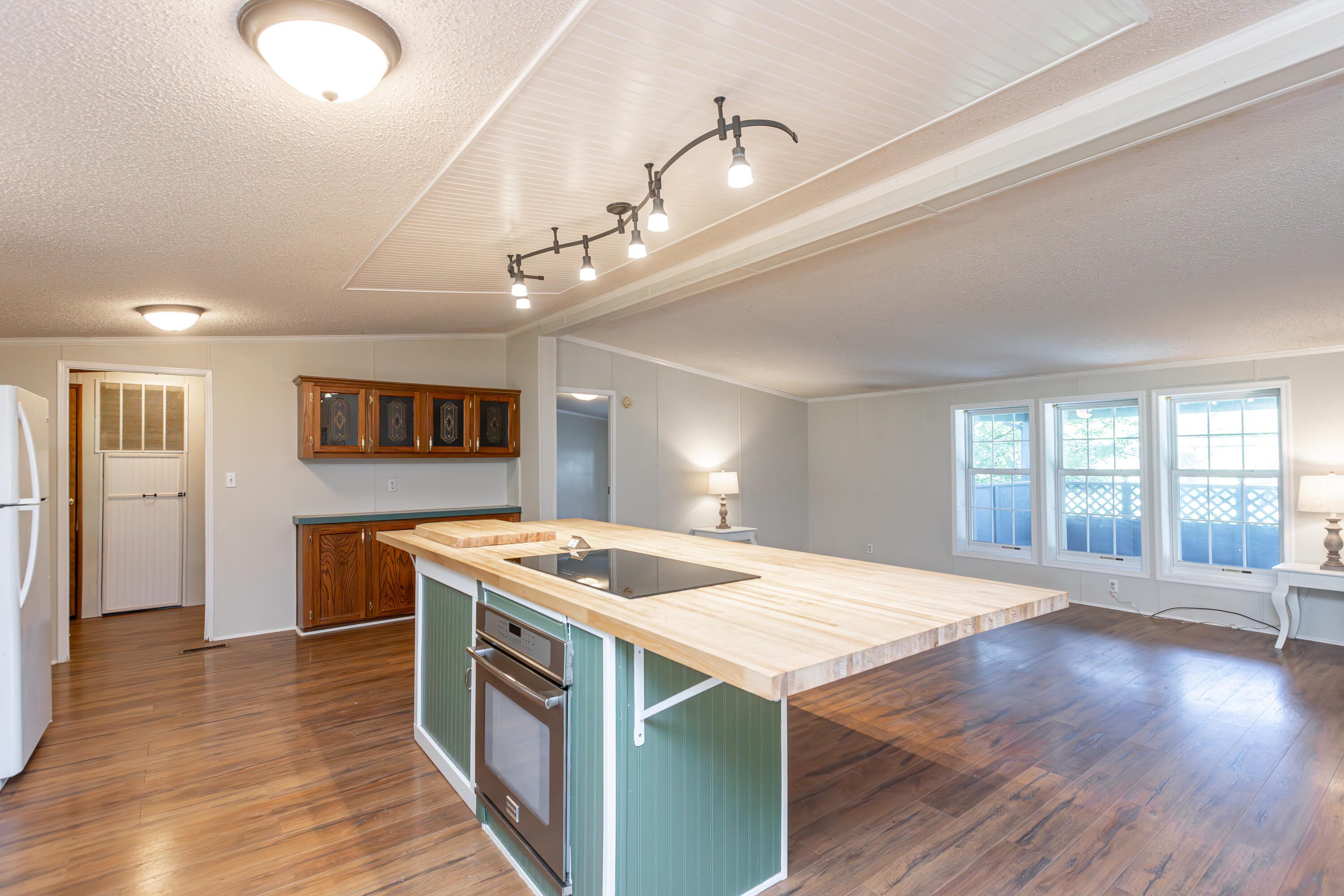 2925 Irvine Road Winchester, KY 40391 - Photo 11 of 34 1-9