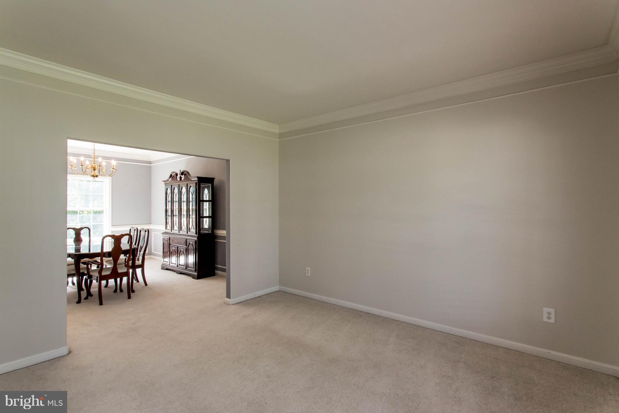6771 North Stuart Road King George, VA 22485 - Photo 4 of 30 Living Room