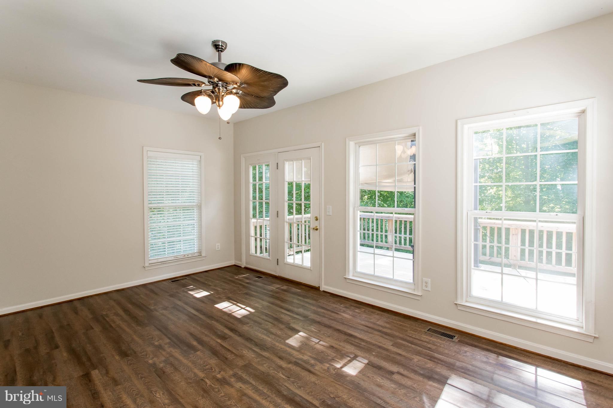 6771 North Stuart Road King George, VA 22485 - Photo 10 of 30 Breakfast/Sun Room