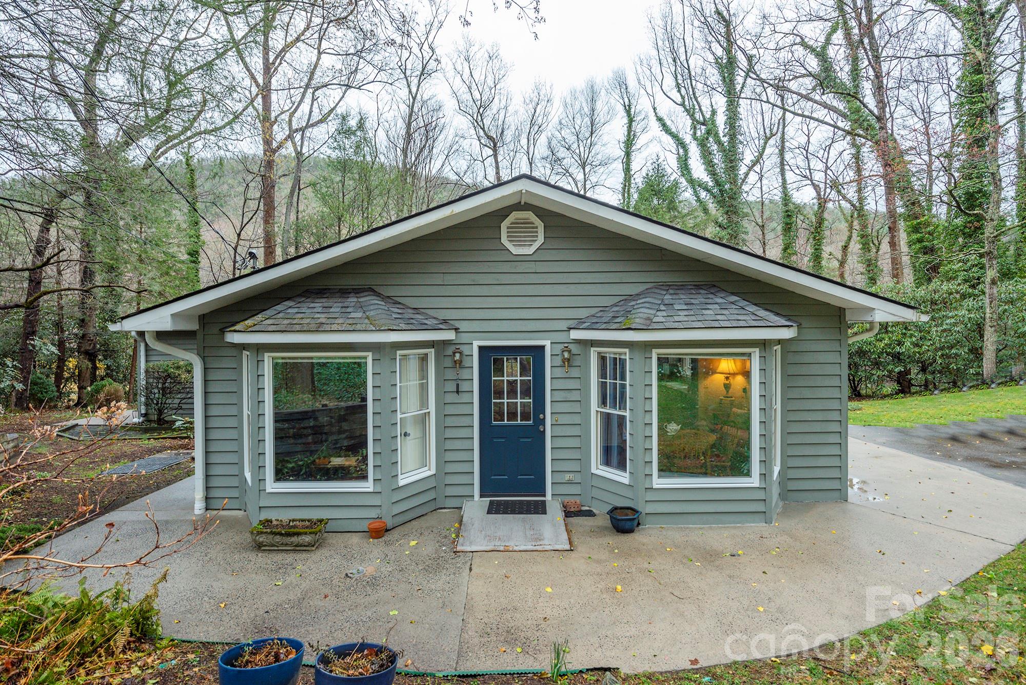 110 Virginia Road Montreat, NC 28711 - Photo 37 of 39