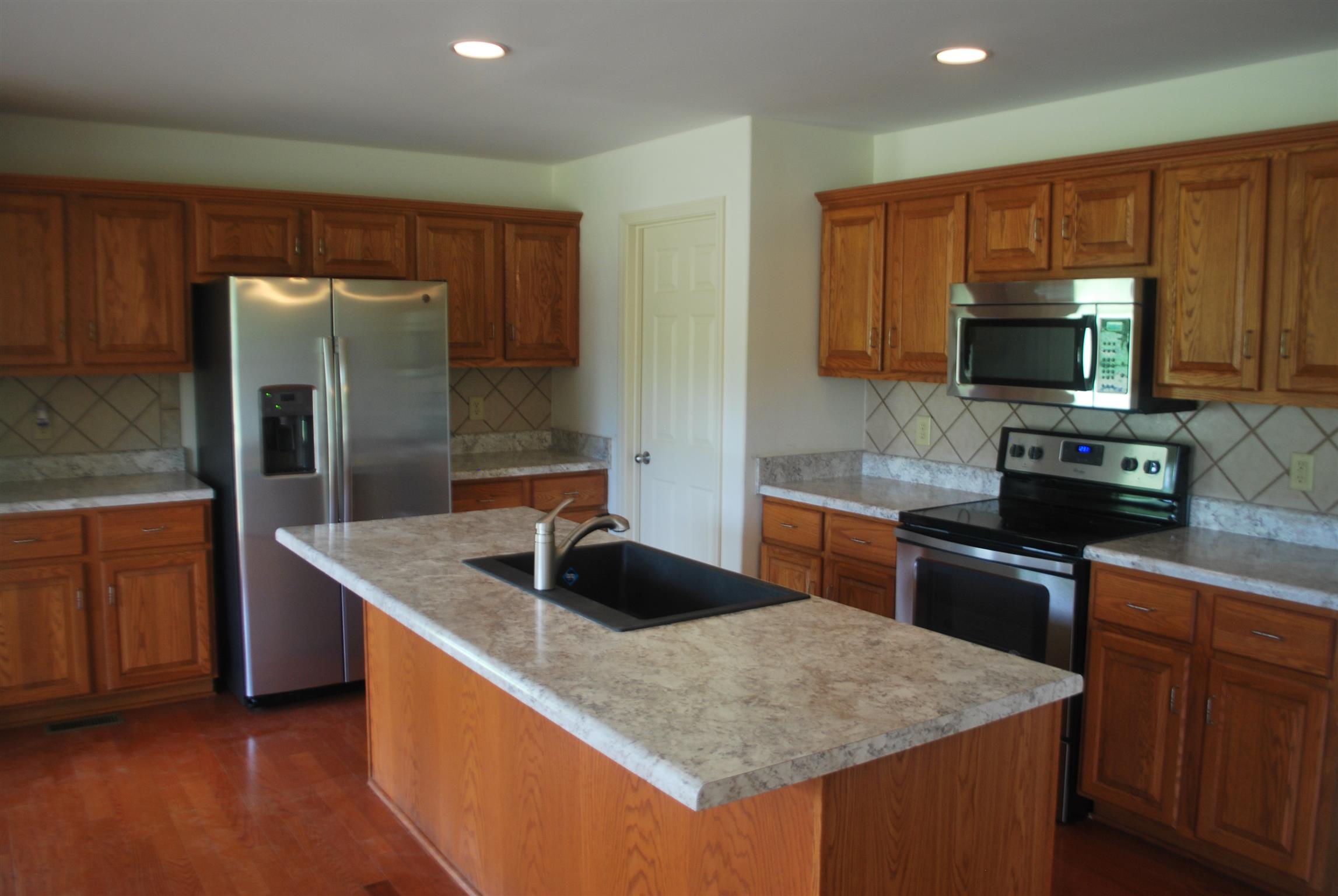 2115 Double Branch Road Columbia, TN 38401 - Photo 11 of 30 ALL APPLIANCES STAY