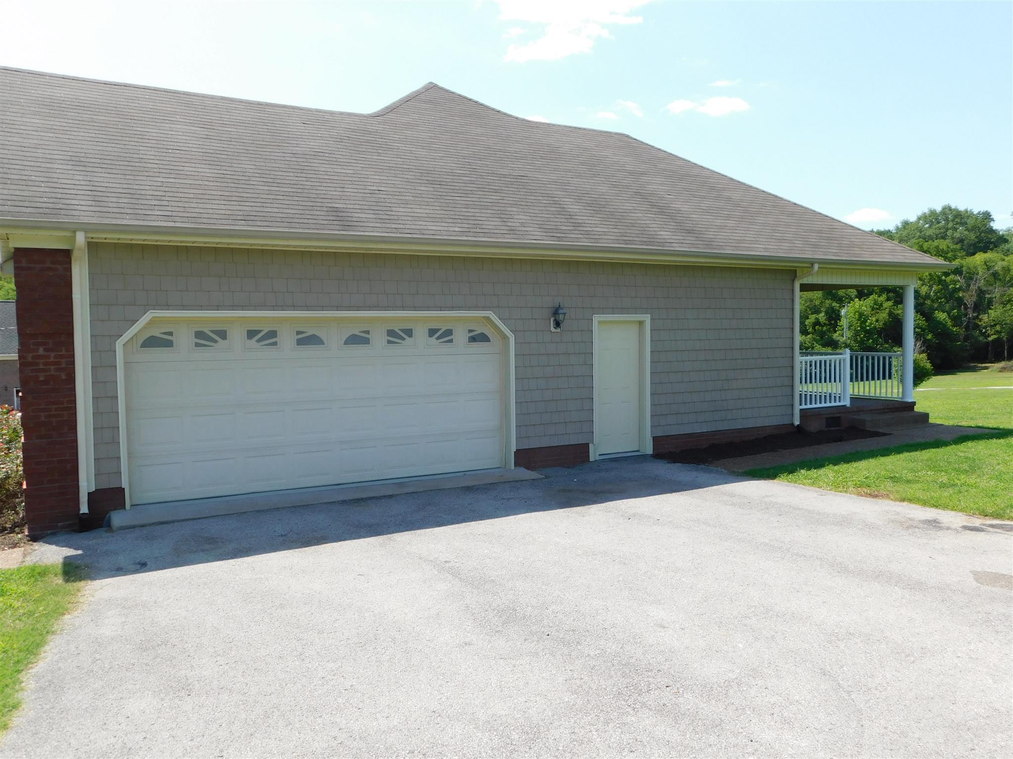 2115 Double Branch Road Columbia, TN 38401 - Photo 26 of 30 PLENTY OF PARKING SPACE