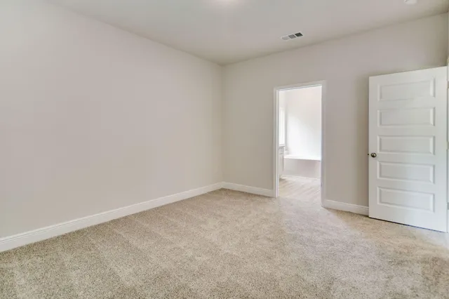 $307,900 | 3090 Heritage Plantation Boulevard, Laurel Hill, FL 32567