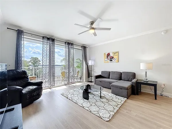 $219,900 | 13415 Blue Heron Beach Drive, Unit 106, Orlando, FL 32821