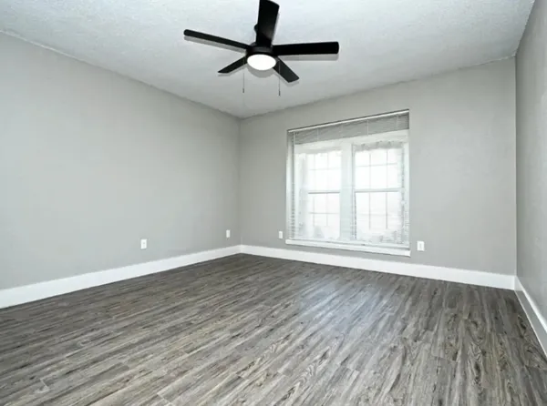 $600 | 1720 Wooten Park Drive, Unit 113, Austin, TX 78757