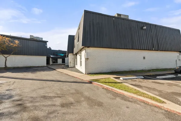 $600 | 1720 Wooten Park Drive, Unit 113, Austin, TX 78757